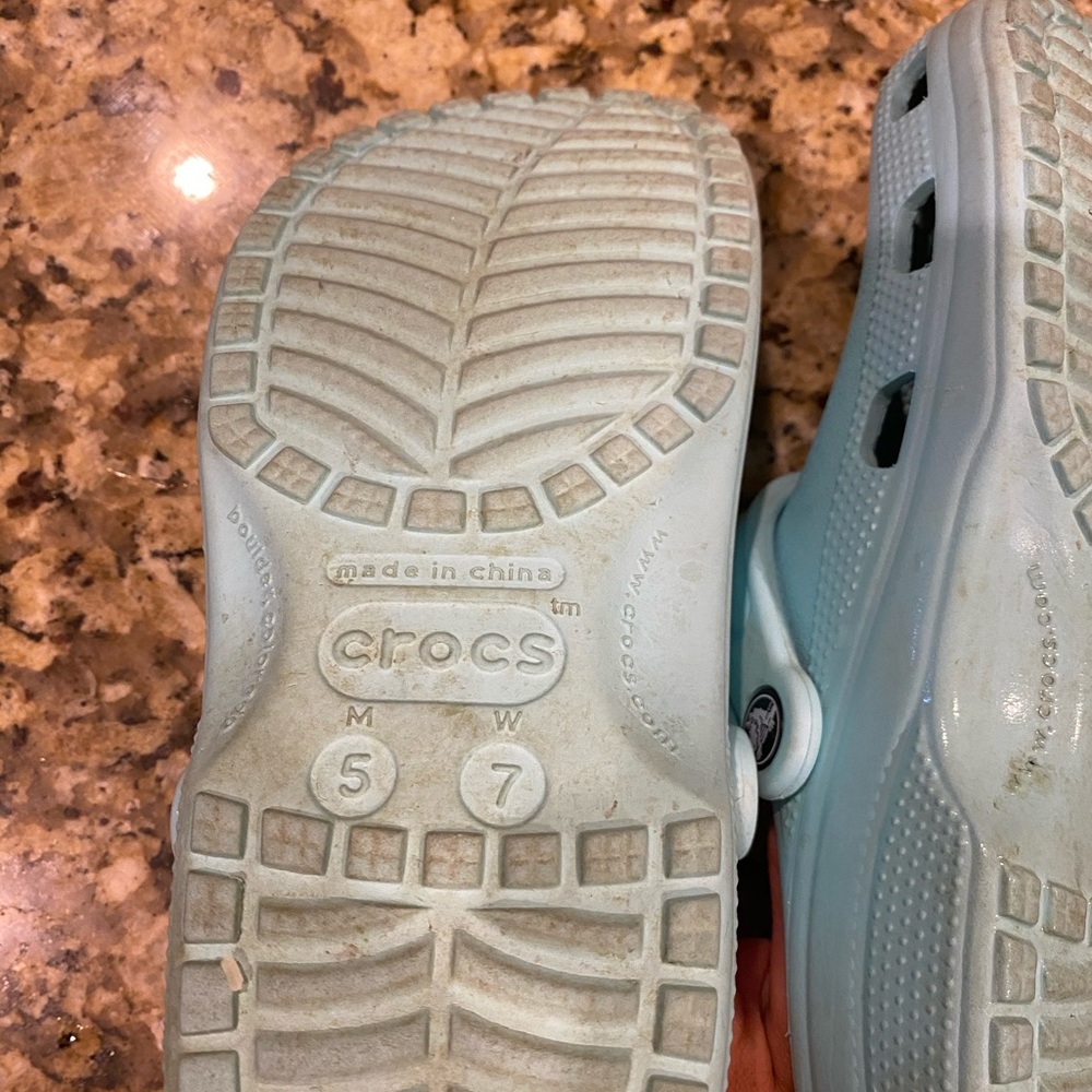 Crocs - Picture 3 of 3